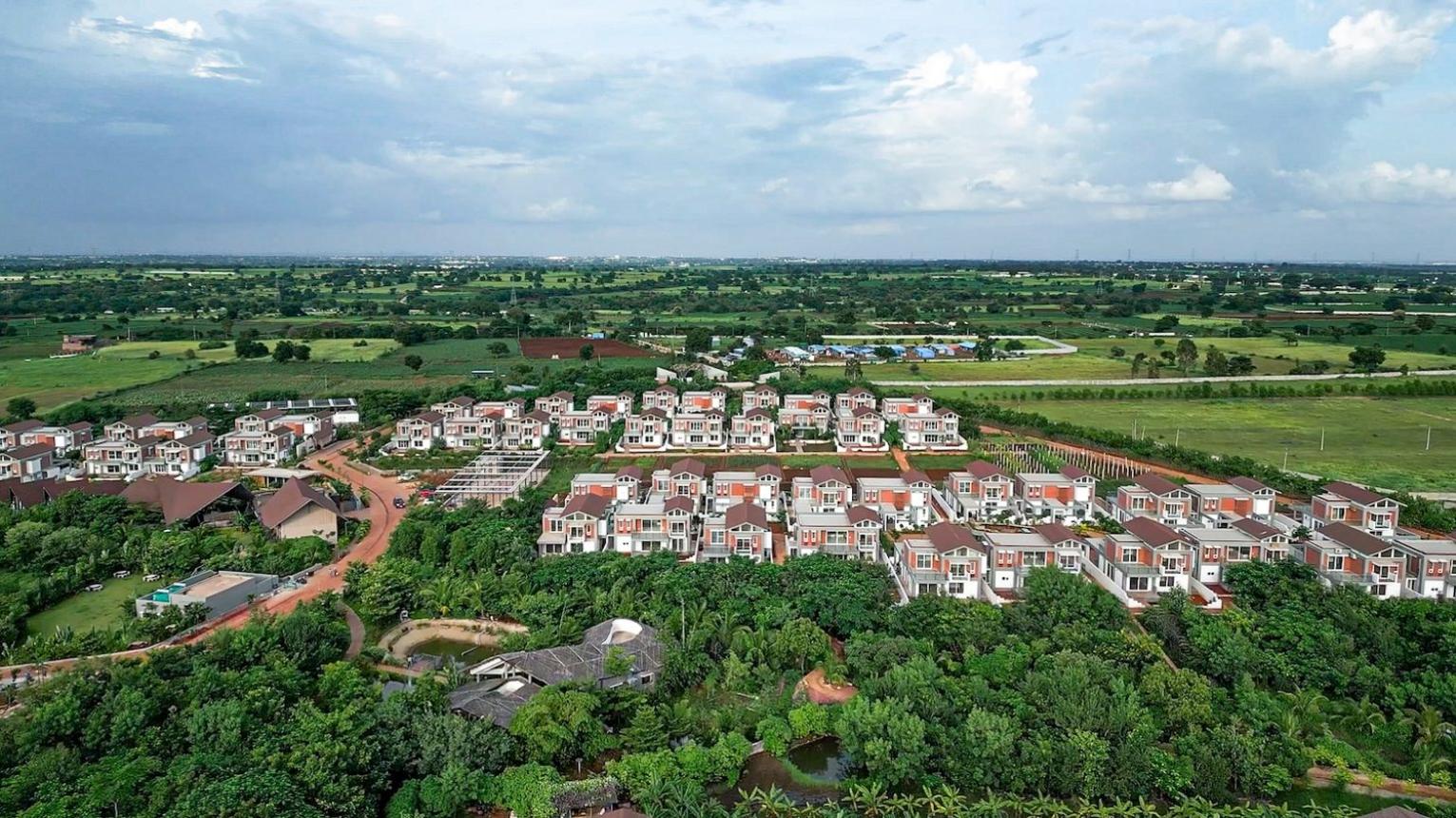 Nature-based lifestyle community